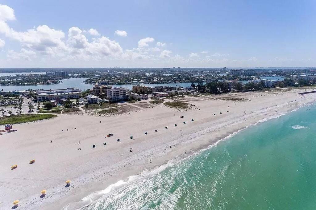 Treasure Island Beach Retreat St. Pete Beach Exterior photo