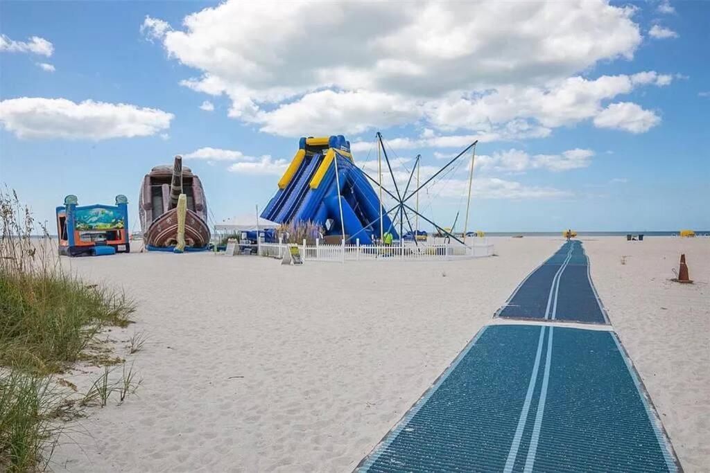 Treasure Island Beach Retreat St. Pete Beach Exterior photo