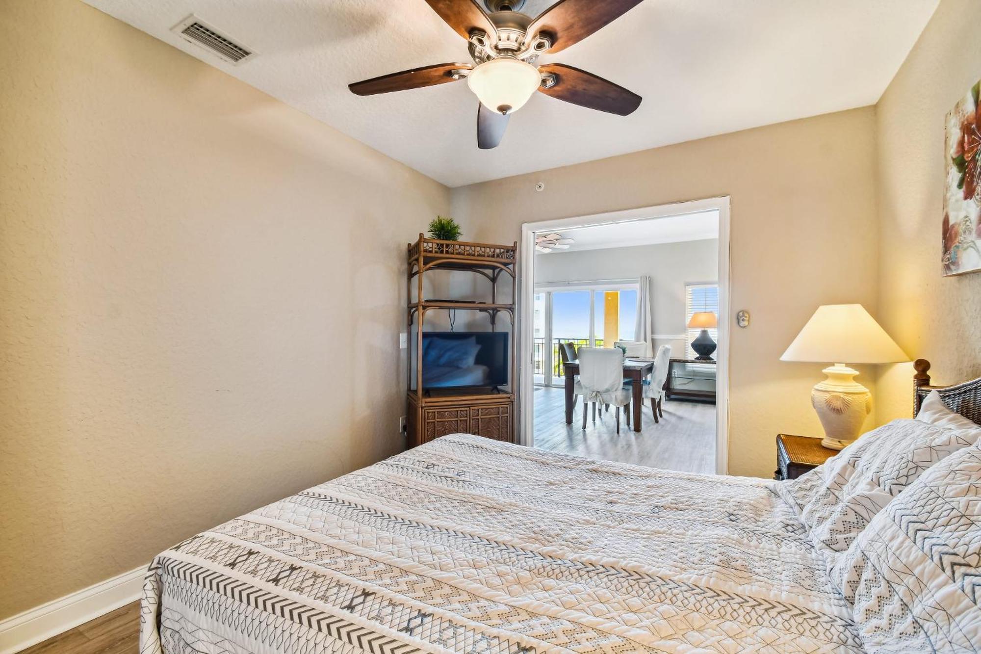 Treasure Island Beach Retreat St. Pete Beach Exterior photo