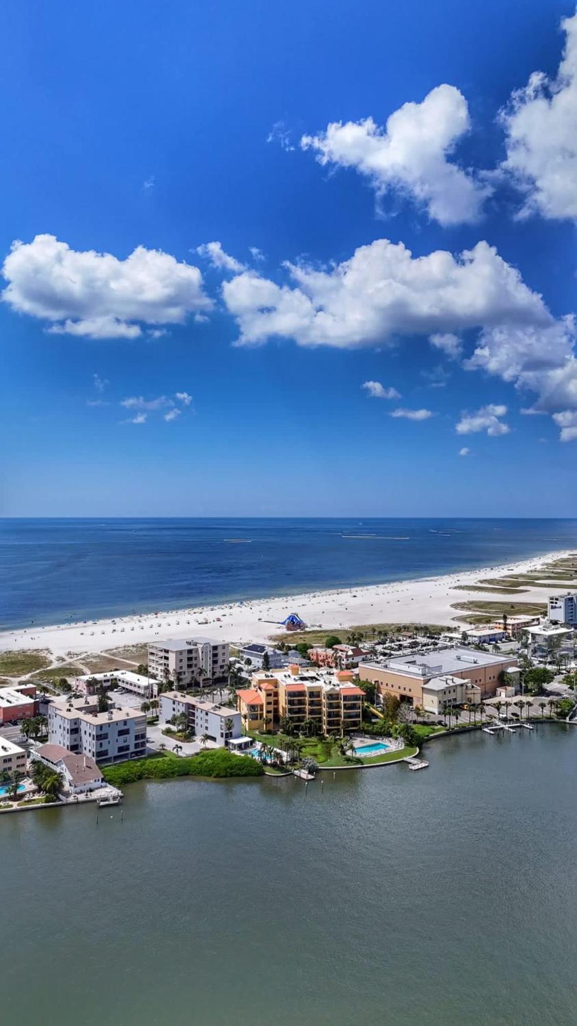 Treasure Island Beach Retreat St. Pete Beach Exterior photo