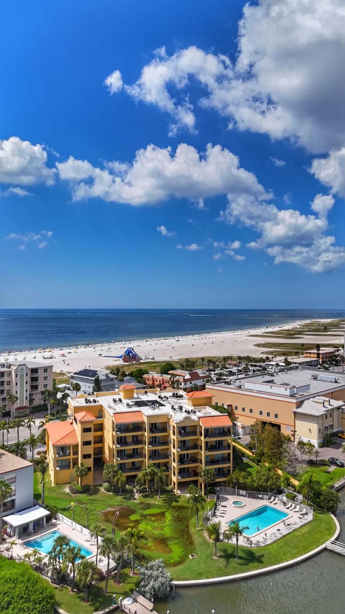 Treasure Island Beach Retreat St. Pete Beach Exterior photo